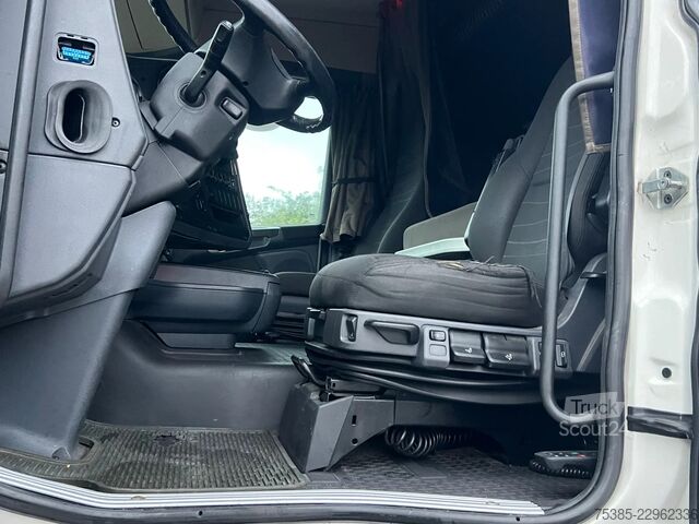 Kühl-/Tiefkühltransport Scania R450 Retarder Chereau 7cm walls and Lift
