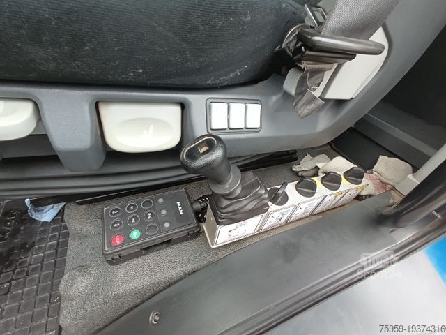 Autocamion basculant tridirecțional MAN TGS 26:480 6x4 EURO5 ATLAS 240.2E-A4 3-S-Kipper