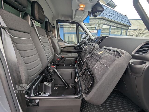 Transporter met koffer IVECO Daily 70C18 Kofferaufbau LBW