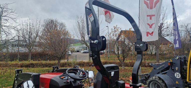 Tractor Tym F25Rn