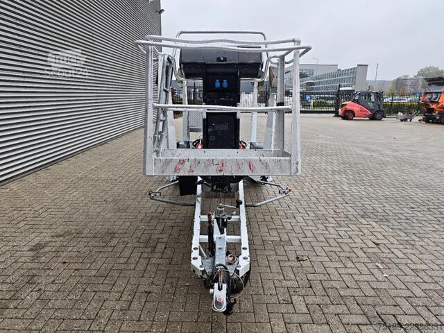 DINOLIFT Dino 135T Diesel + Elektrický! DINOLIFT Dino 135T Diesel + Electric!