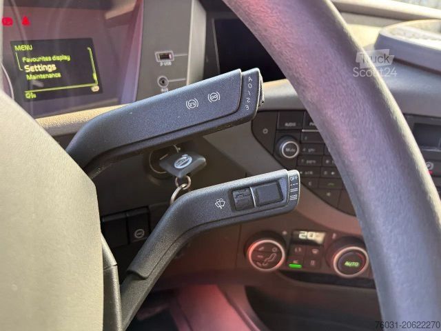 Standardní tahač VOLVO FH 13.460 4X2 Tractor-unit Spring/Air Retarder P