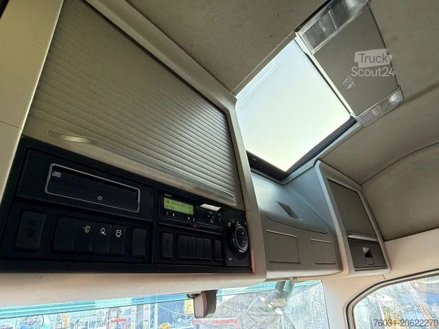 Standardní tahač VOLVO FH 13.460 4X2 Tractor-unit Spring/Air Retarder P