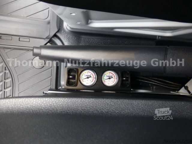 Fourgon isotherme frigorifique MERCEDES-BENZ Sprinter 317 CDI Kühlkoffer Xarios 300 LBW