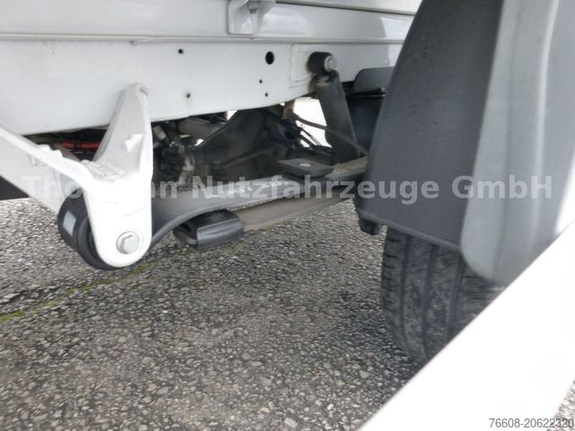 Fourgon isotherme frigorifique MERCEDES-BENZ Sprinter 317 CDI Kühlkoffer Xarios 300 LBW