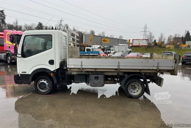 Varebil NISSAN Cabstar 35.14 4x2 Kipper