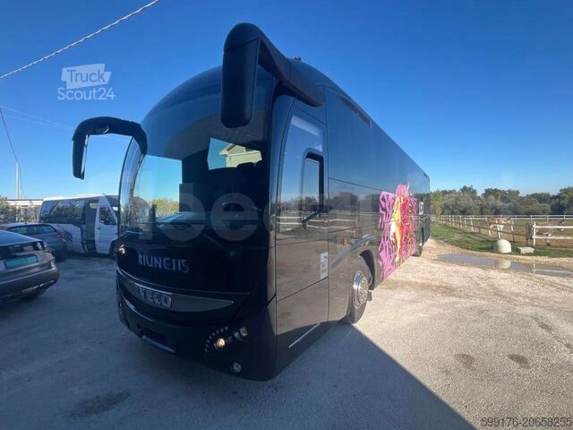 Car de tourisme IVECO Magelys