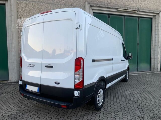 شاحنة بانل Ford Transit 350 Van L3 H2 Km: 125.900