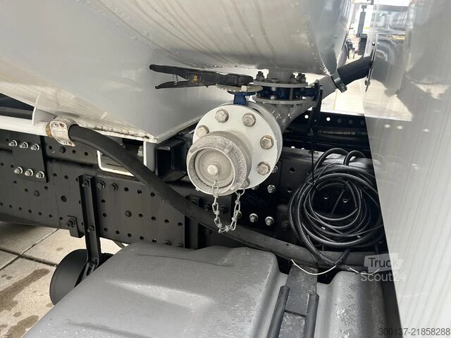 Tank Mercedes-Benz Axor 3344 6x4 Water Tank Truck
