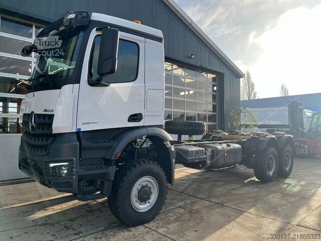 Chassis met cabine Mercedes-Benz Arocs 3340 A 6x6 Chassis Cabin