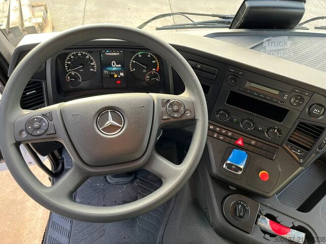 Брезент Mercedes-Benz Arocs 3340 A 6x6 Cargo Truck