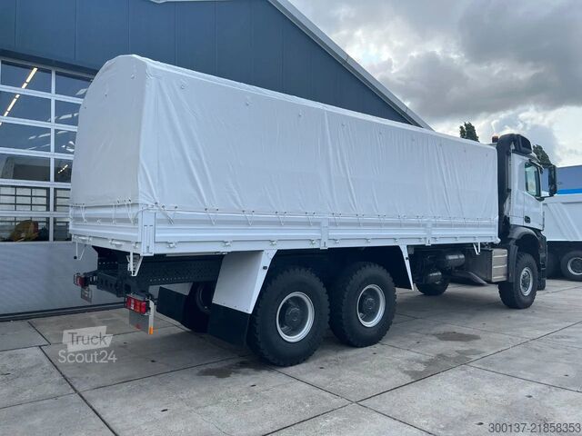 Брезент Mercedes-Benz Arocs 3340 A 6x6 Cargo Truck