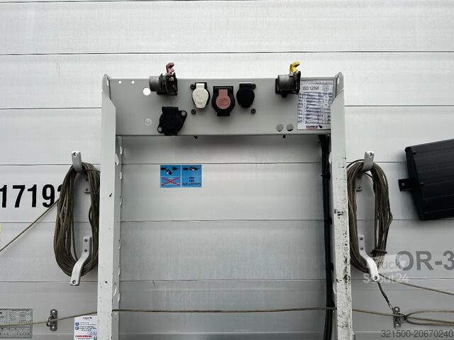 Bâches coulissantes Schmitz Cargobull Schuifzeil met Coil / Rotos-Disc / APK 11-2026