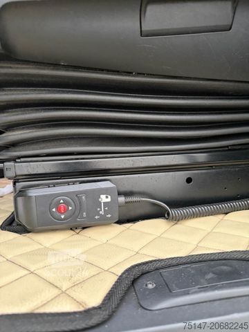 Standart çekici ünitesi MERCEDES-BENZ 1842 Actros Retarder Nebenantrieb ACC