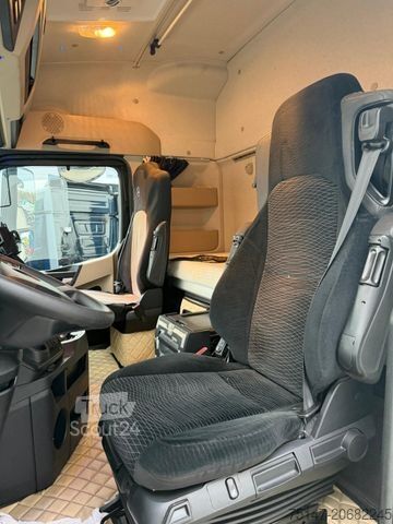 Standart çekici ünitesi MERCEDES-BENZ 1842 Actros Retarder Nebenantrieb ACC