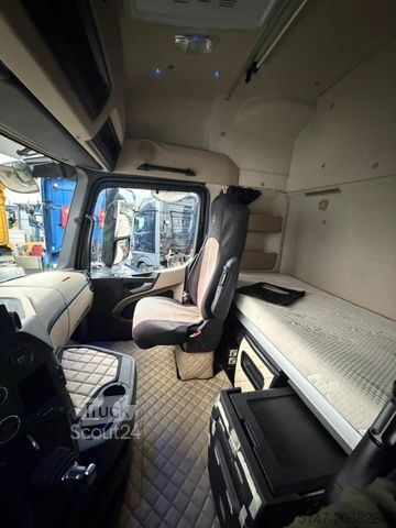 Standart çekici ünitesi MERCEDES-BENZ 1842 Actros Retarder Nebenantrieb ACC