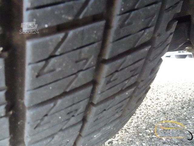 Междугородний автобус MERCEDES-BENZ Sprinter Mid-City - 12 Sitze EURO 6