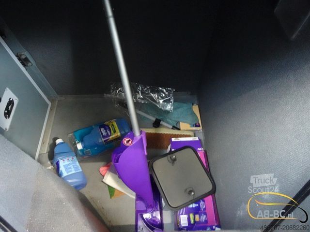 Diaľkový autobus MERCEDES-BENZ Tourismo RHD-M - 51 Sitze EURO 6