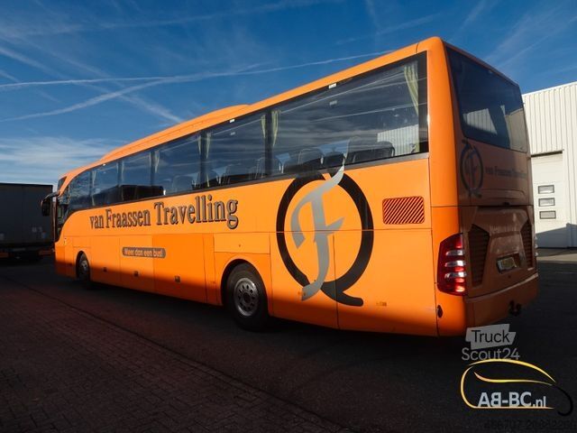 Autocar de turism MERCEDES-BENZ Tourismo RHD-M - 51 Sitze EURO 6