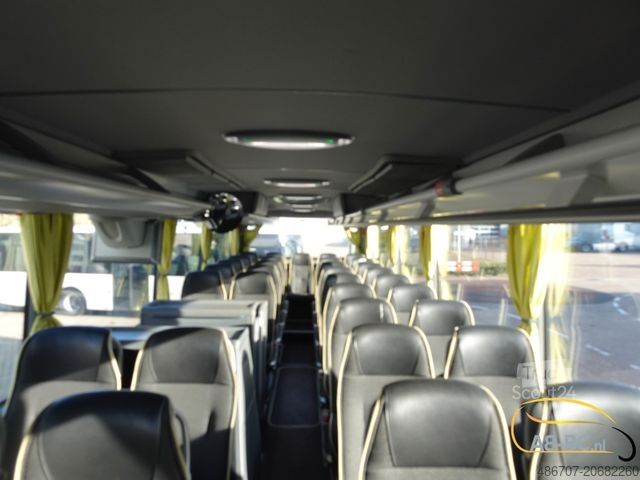 Diaľkový autobus MERCEDES-BENZ Tourismo RHD-M - 51 Sitze EURO 6