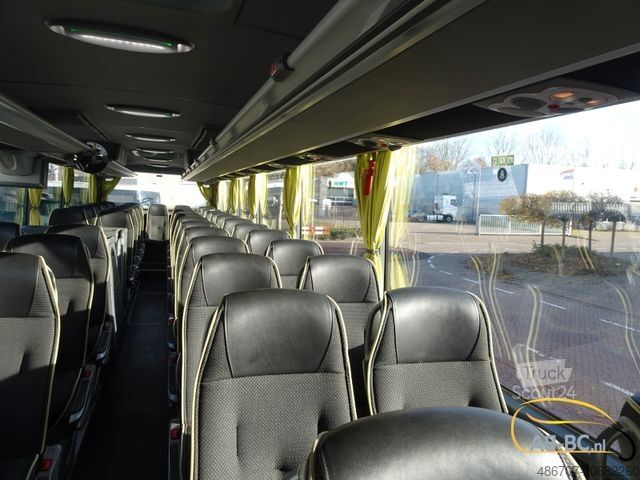 Diaľkový autobus MERCEDES-BENZ Tourismo RHD-M - 51 Sitze EURO 6