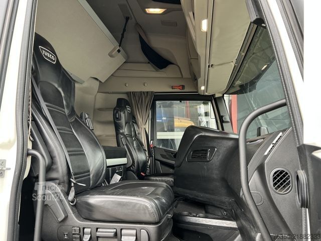 Trattore stradale standard IVECO S-WAY AS440S48 ACC Intarder Klima Aerokit 2xTank