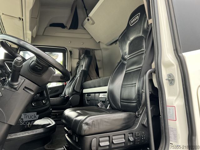 Trattore stradale standard IVECO S-WAY AS440S48 ACC Intarder Klima Aerokit 2xTank