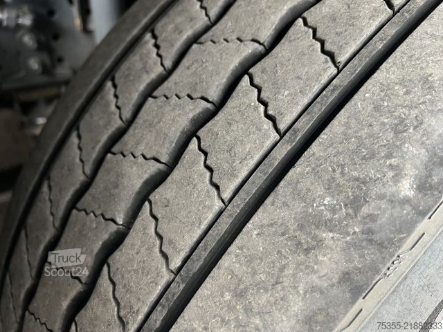 Trattore stradale standard IVECO S-WAY AS440S48 ACC Intarder Klima Aerokit 2xTank
