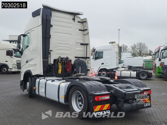 Standart-SZM Volvo FH 460 4X2 XL VEB+ 2xTanks