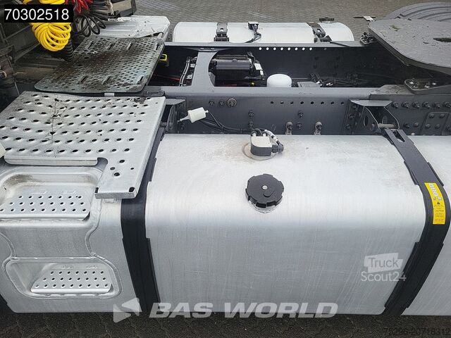 Standart-SZM Volvo FH 460 4X2 XL VEB+ 2xTanks