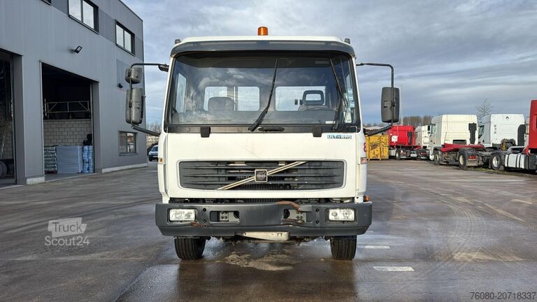 Chassis cabine Volvo FL 220 (BELGIAN TRUCK / CAMION BELGE / MANUAL G...