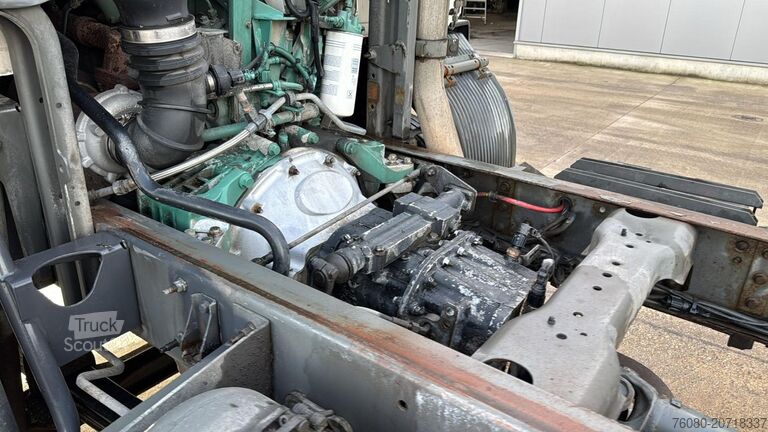 Chassis cabine Volvo FL 220 (BELGIAN TRUCK / CAMION BELGE / MANUAL G...