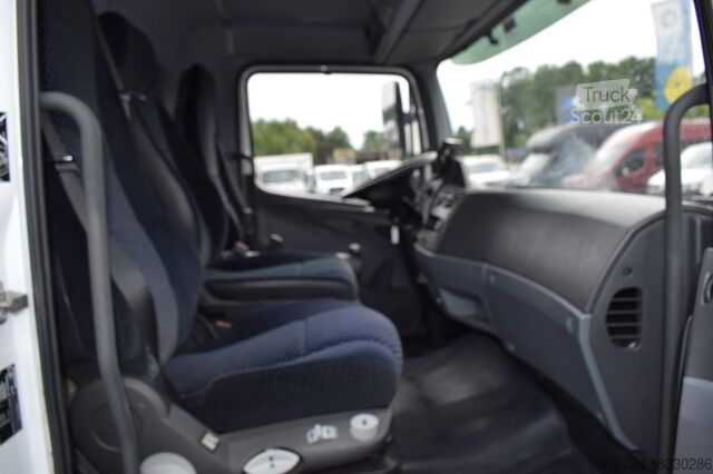 Samochód dostawczy z plandeką mercedes-benz Atego 816 L Automatik*Ladebordwand*Tempomat