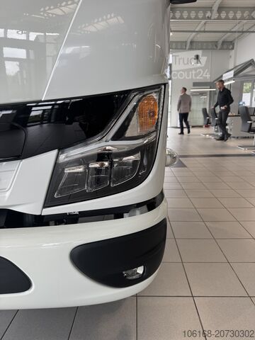 Kroklastare Fuso Fuso Canter 9C18 Abrollkipper 2025