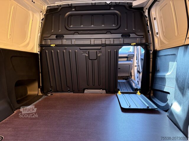 Fourgon tôlé Fiat Doblo