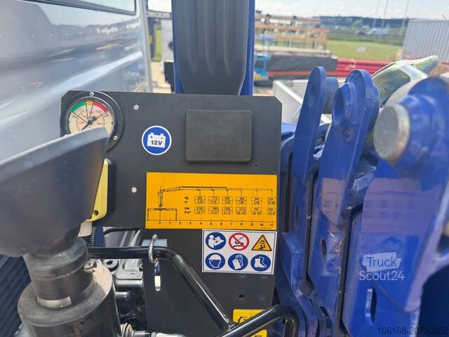 Mobile crane truck Iveco Daily 70C18 Kran Hyva Pritsche 5 m