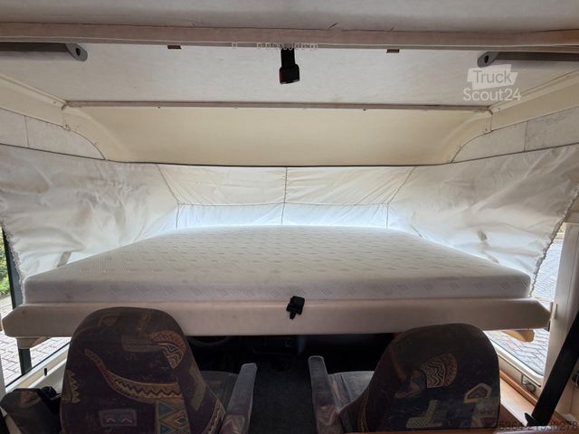 Integroitu matkailuauto HYMER/ERIBA B 544 Vollintegriert Fiat 2.5 Tdi 85 kw Hubbett