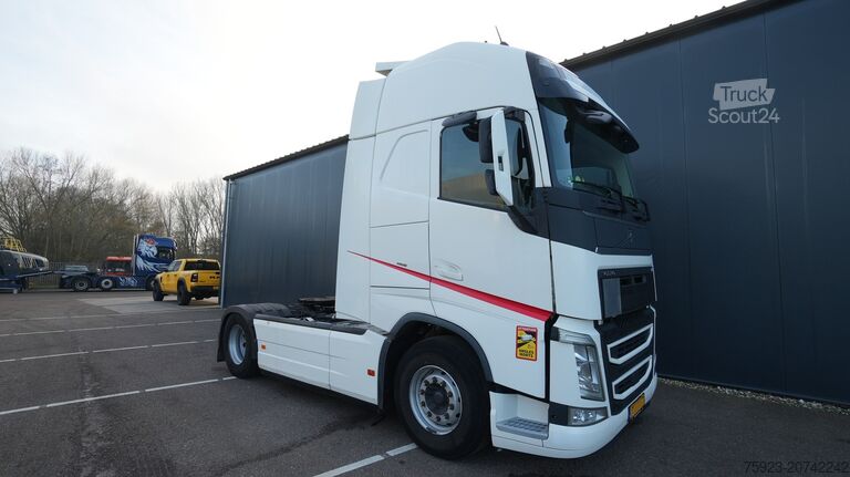 Standaard-SZM Volvo FH 460 EURO 6 GLOBETROTTER 674.300KM