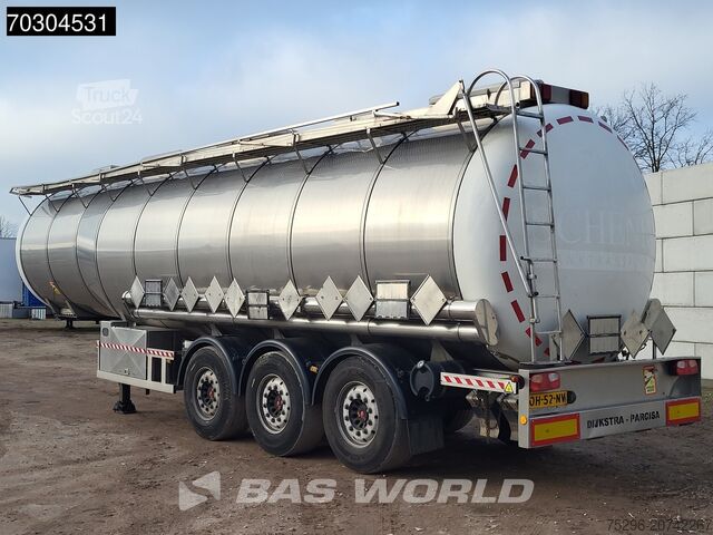 Camión cisterna Parcisa D-2713 TUV 06/26 ADR Lifting Axle FUEL