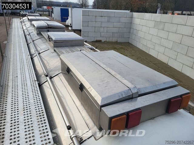 Camión cisterna Parcisa D-2713 TUV 06/26 ADR Lifting Axle FUEL