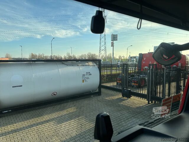 Substancje niebezpieczne MAN TGX 18.420 ADR (FL, AT), PTO, 10x available