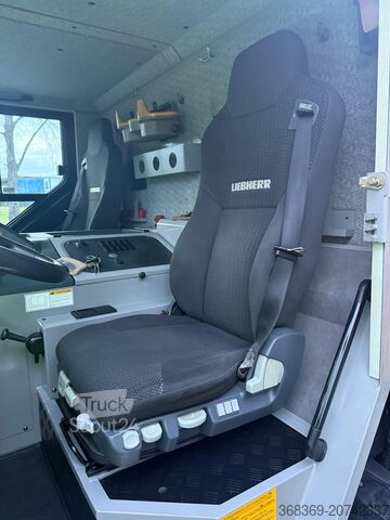 Mobilna dizalica Liebherr LTM 1070-4.2 (12 - 060 043) | 8x6 | ATM