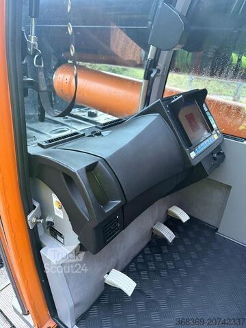 Mobilna dizalica Liebherr LTM 1070-4.2 (12 - 060 043) | 8x6 | ATM