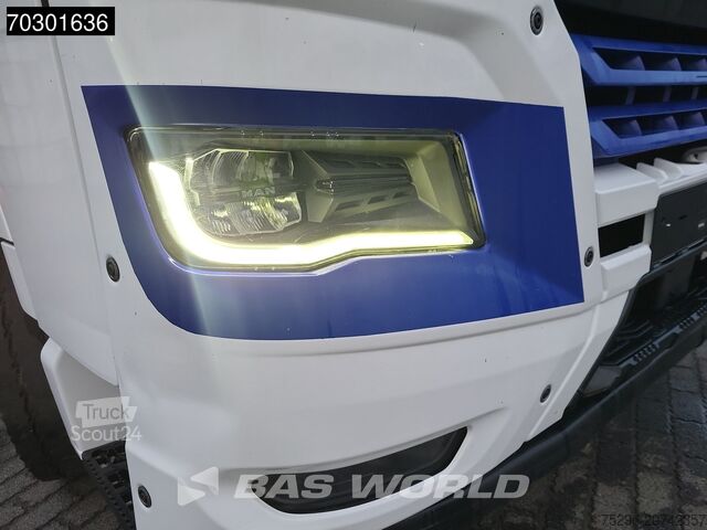 Standard-SZM MAN TGX 33.640 6X4 GM Retarder Standklima