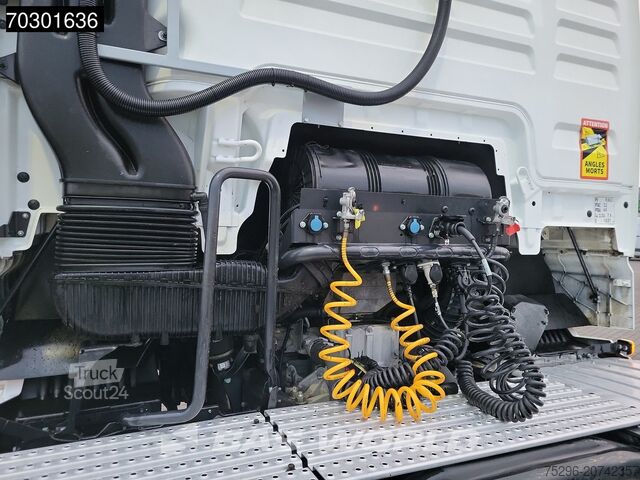 Standard-SZM MAN TGX 33.640 6X4 GM Retarder Standklima