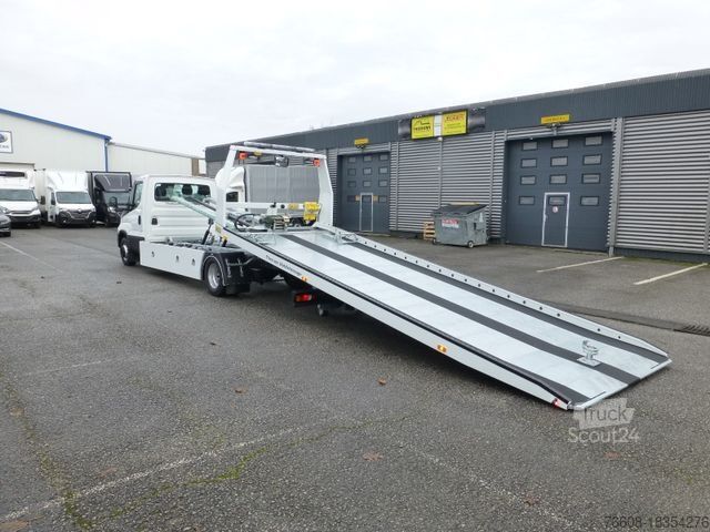 Abschleppwagen IVECO DAILY 72C18 Schiebeplateu Luftfed Navi