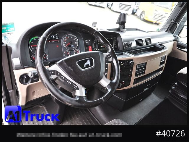 Standardowy ciągnik siodłowy MAN TGX 18,460, BLS, Intarder 2 Tanks,