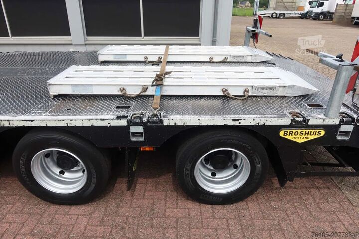 Semi-remorque surbaissée Broshuis 4A0u-16-40