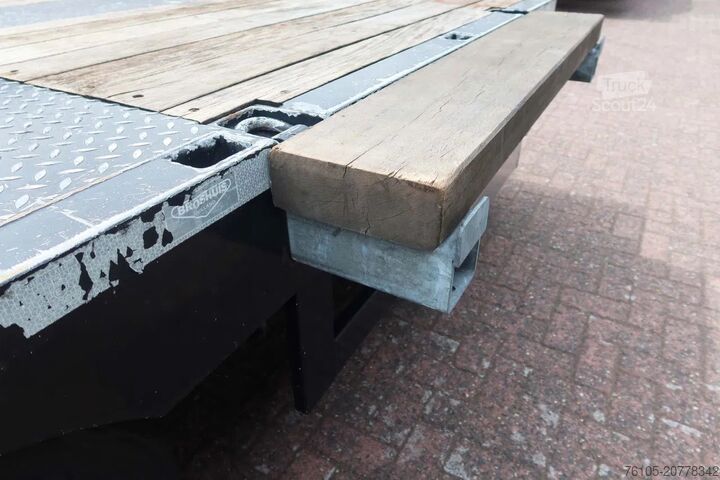 Semi-remorque surbaissée Broshuis 4A0u-16-40