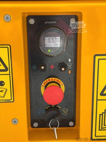 Radna platforma JCB S1932E EDRV Elektrische Scherenbühne *NEU*